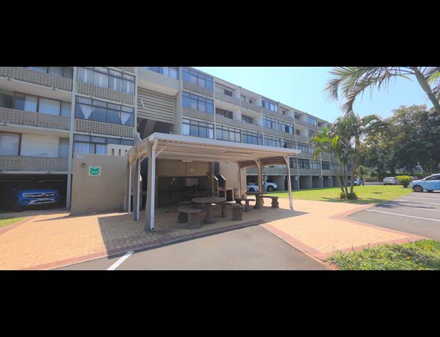 2 BEDROOM APARTMENT FOR SALE IN ESSENWOOD